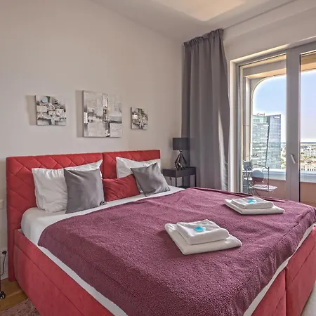 Skau Sky Park White By Zaha Hadid 3 Tower 27 Floor Panoramic View Free Parking 公寓 布拉迪斯拉发